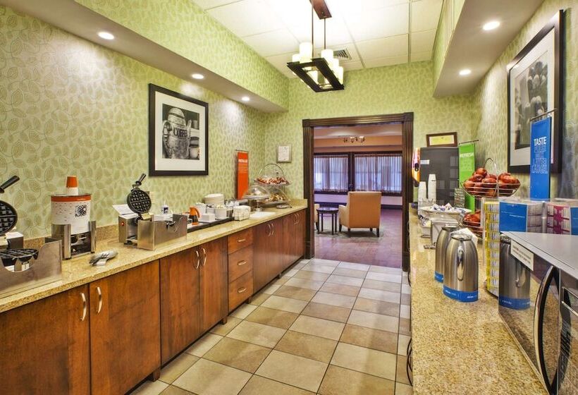 酒店 Hampton Inn Gaylord