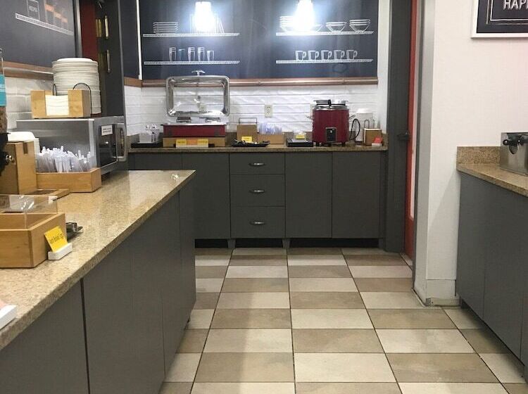 酒店 Hampton Inn Gaylord