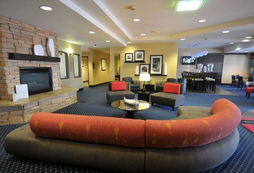 Отель Hampton Inn Glenwood Springs