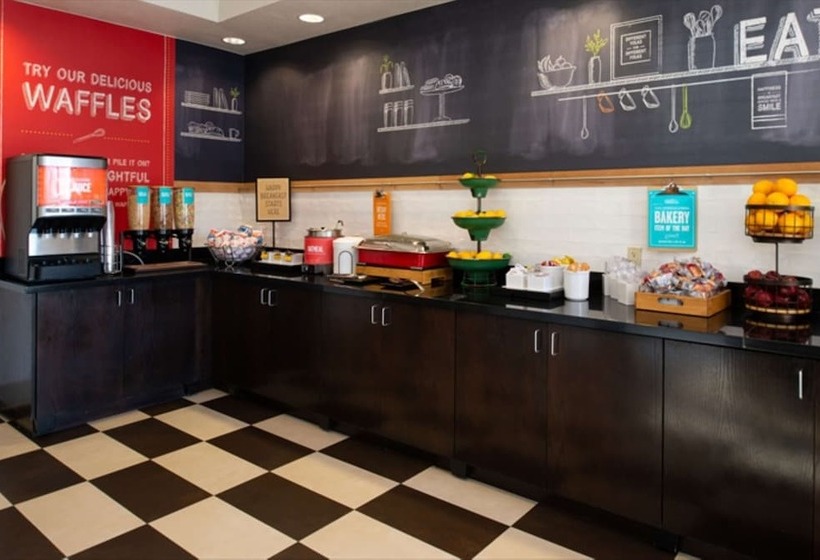 Отель Hampton Inn Glenwood Springs