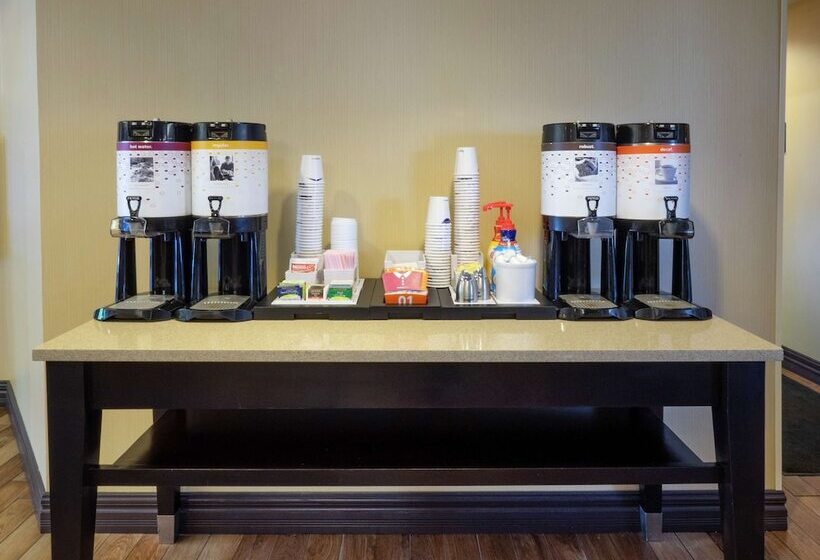 ホテル Hampton Inn Hazleton
