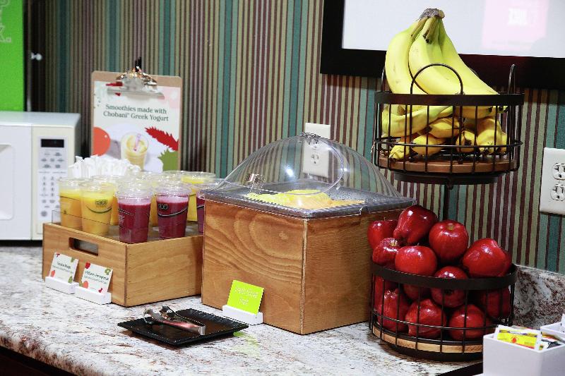 هتل Hampton Inn Hot Springs