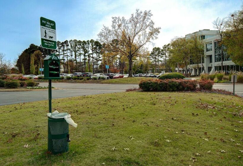 هتل Hampton Inn Huntsville Arsenal/south Pkway