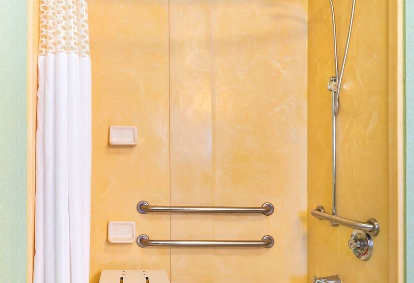 هتل Hampton Inn Huntsville Arsenal/south Pkway