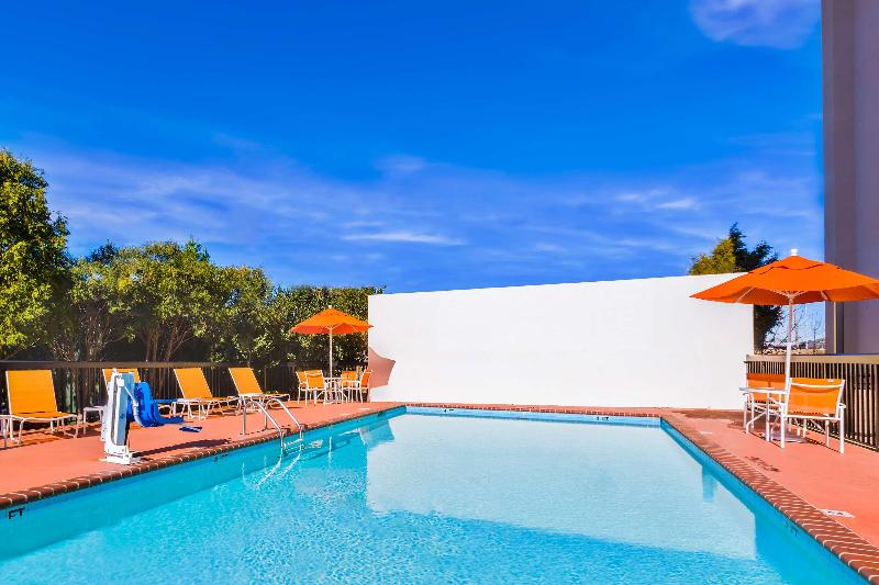 هتل Hampton Inn Huntsville Arsenal/south Pkway