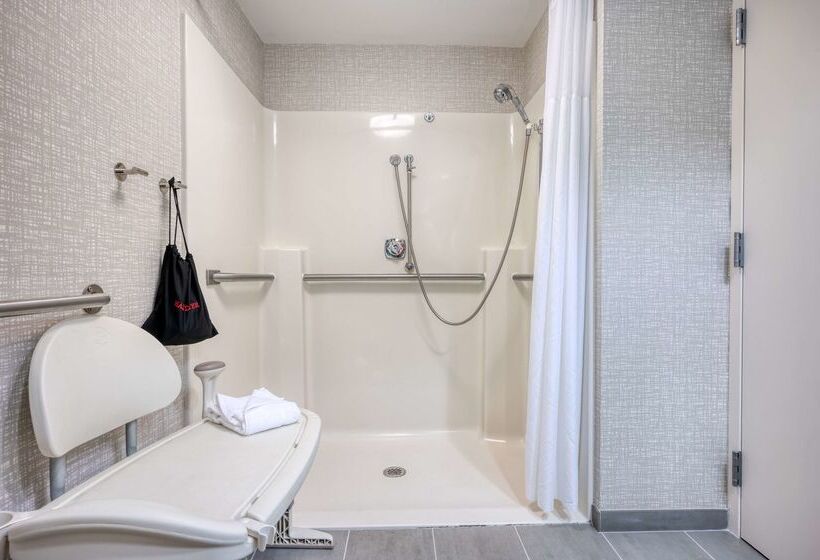 فندق Hampton Inn Janesville