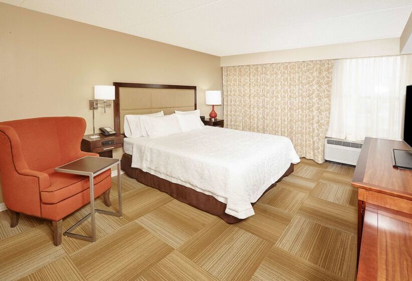 בית מלון כפרי Hampton Inn Lafayette