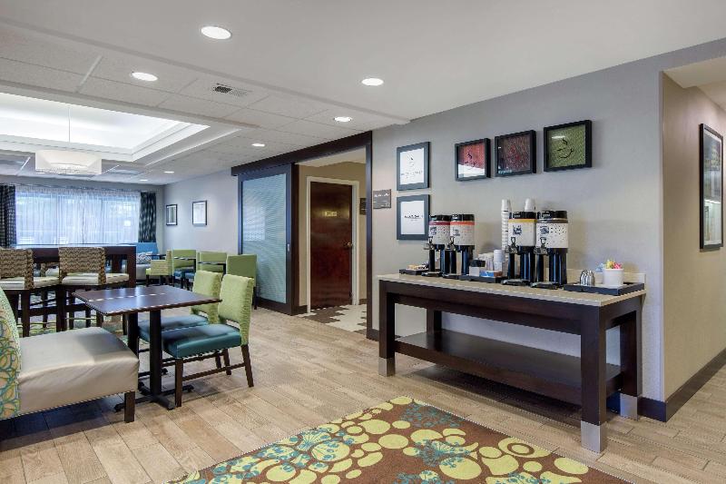 ホテル Hampton Inn Mebane