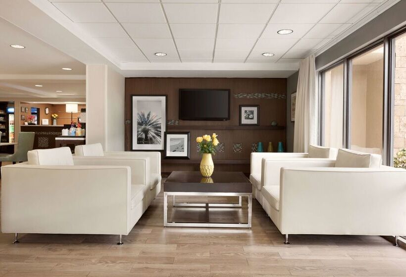בית מלון כפרי Hampton Inn Miamiairport West