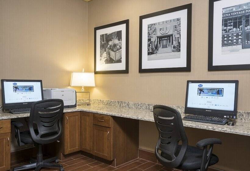 호텔 Hampton Inn Midland