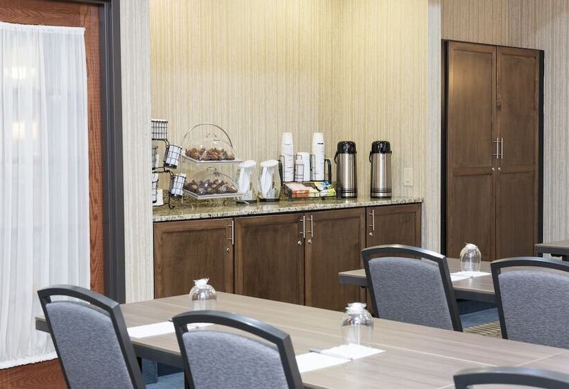 호텔 Hampton Inn Midland