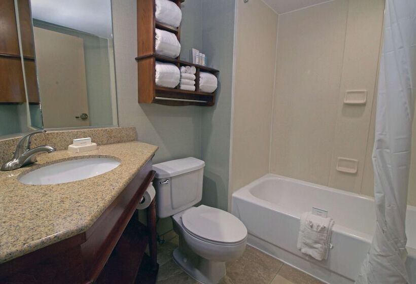 هتل Hampton Inn Norfolk/chesapeake