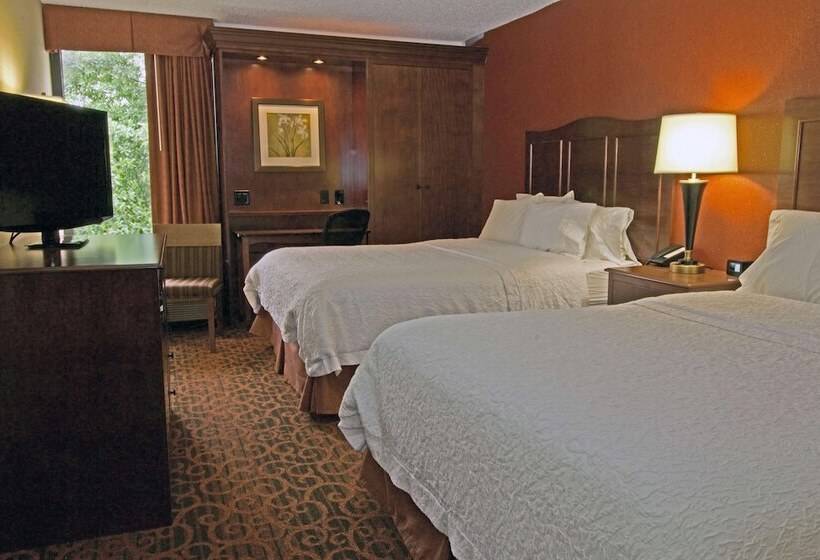 هتل Hampton Inn Norfolk/chesapeake