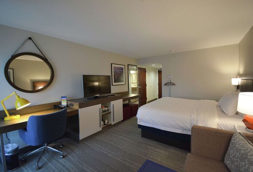 هتل Hampton Inn Salem Eastelectric Road