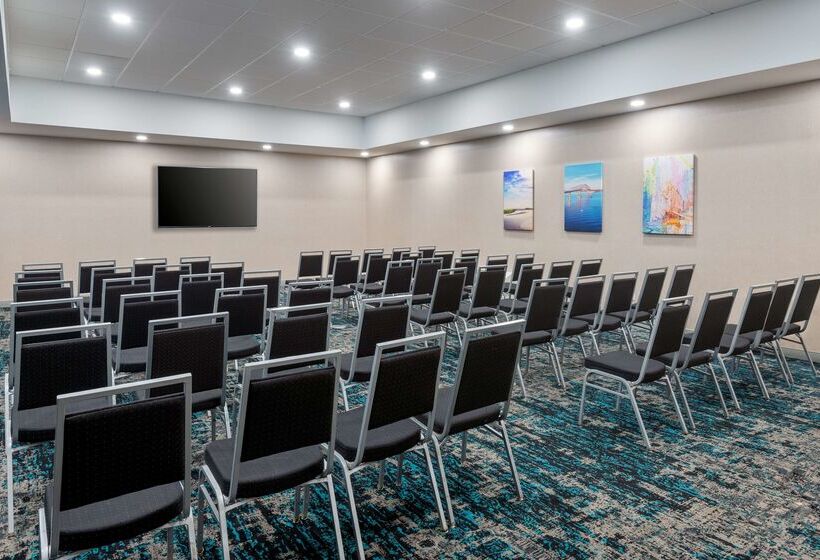 فندق Hampton Inn Salisbury
