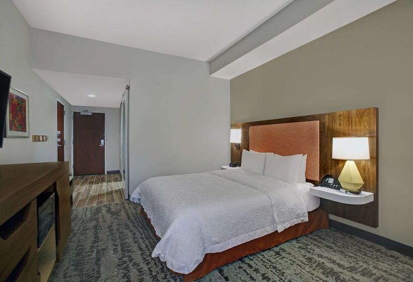 ホテル Hampton Inn Salisbury