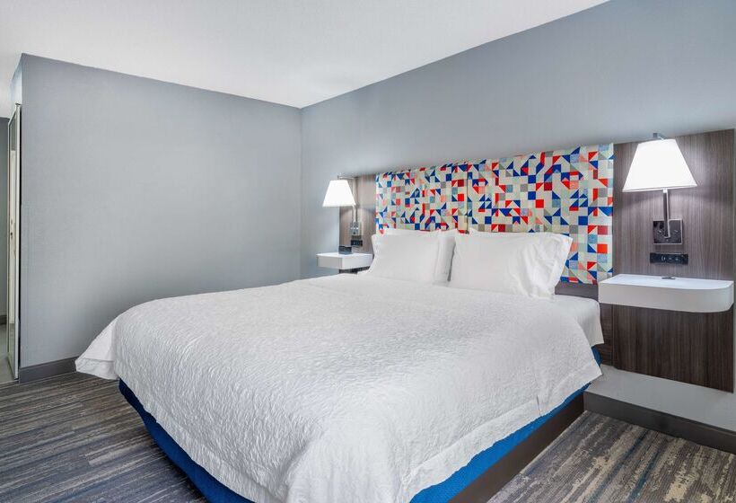 בית מלון כפרי Hampton Inn Sanford