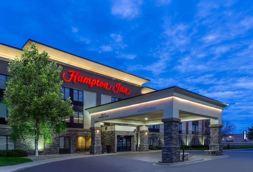 هتل Hampton Inn Sioux Falls