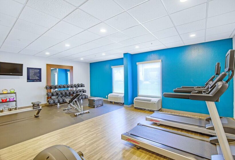 בית מלון כפרי Hampton Inn Slidell