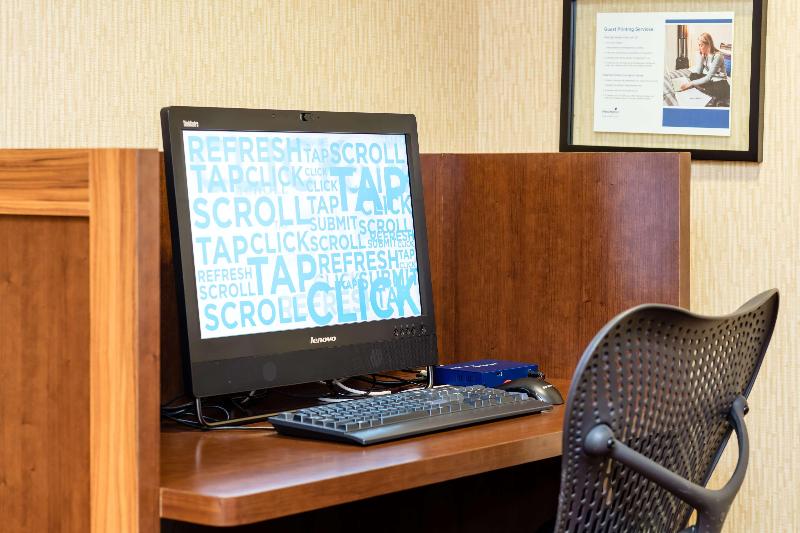 هتل Hampton Inn St. Charles St. Peters