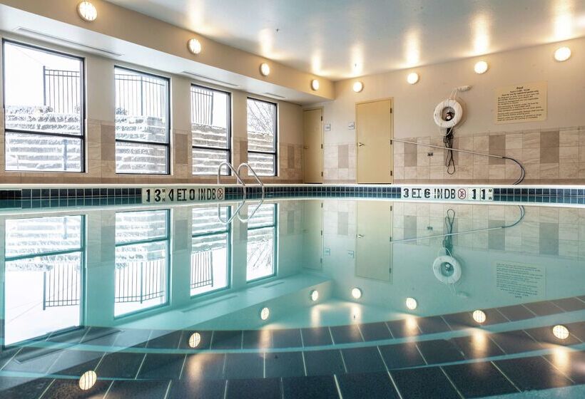 فندق Hampton Inn St Joseph