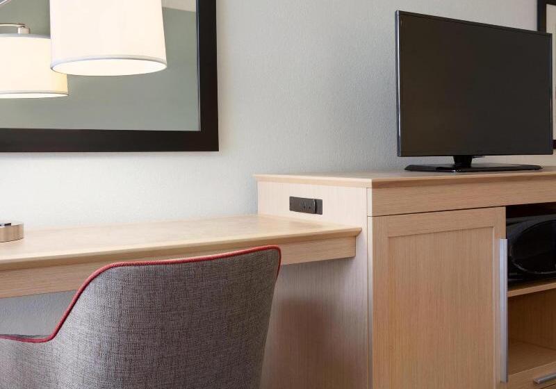 בית מלון כפרי Hampton Inn Sulphur/lake Charles Area
