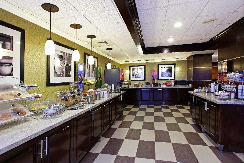 בית מלון כפרי Hampton Inn Sulphur/lake Charles Area