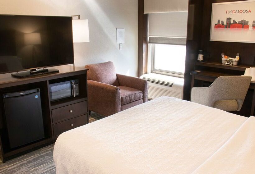هتل Hampton Inn Tuscaloosa University