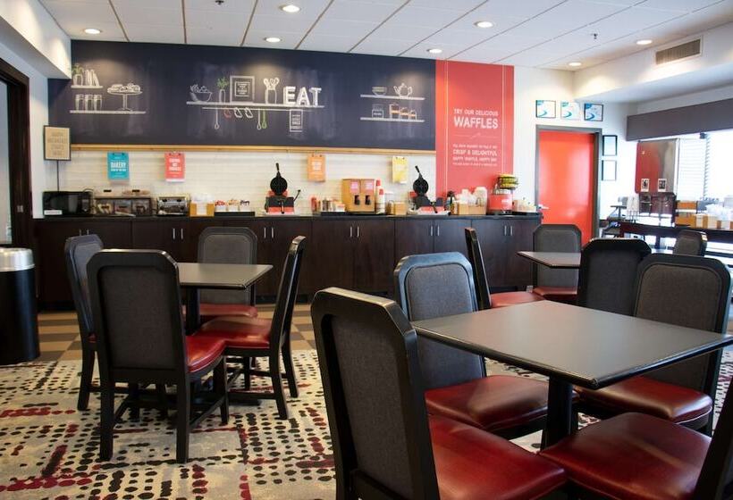 هتل Hampton Inn Tuscaloosa University