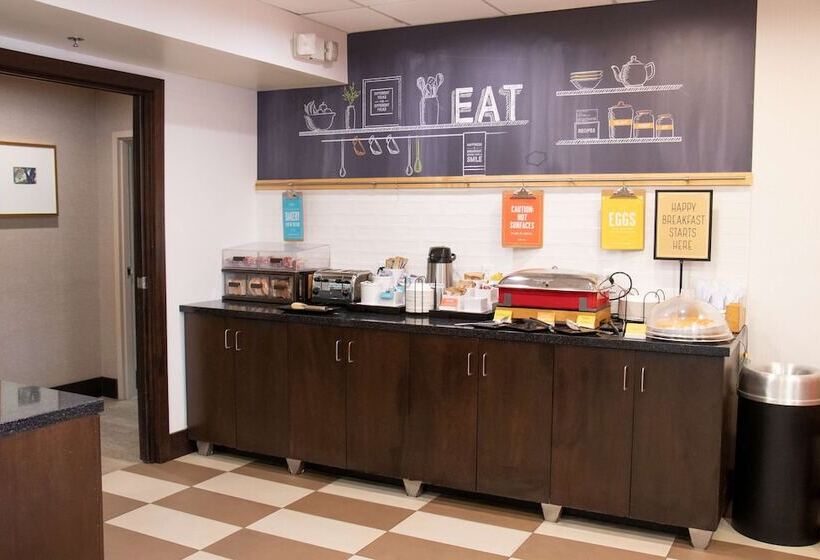 هتل Hampton Inn Tuscaloosaeast