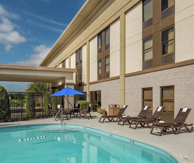 هتل Hampton Inn Tuscaloosaeast