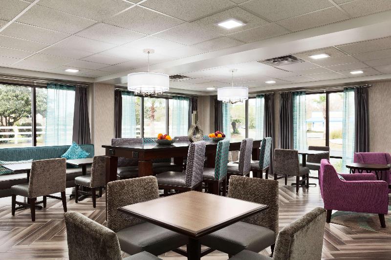 Отель Hampton Inn Waycross