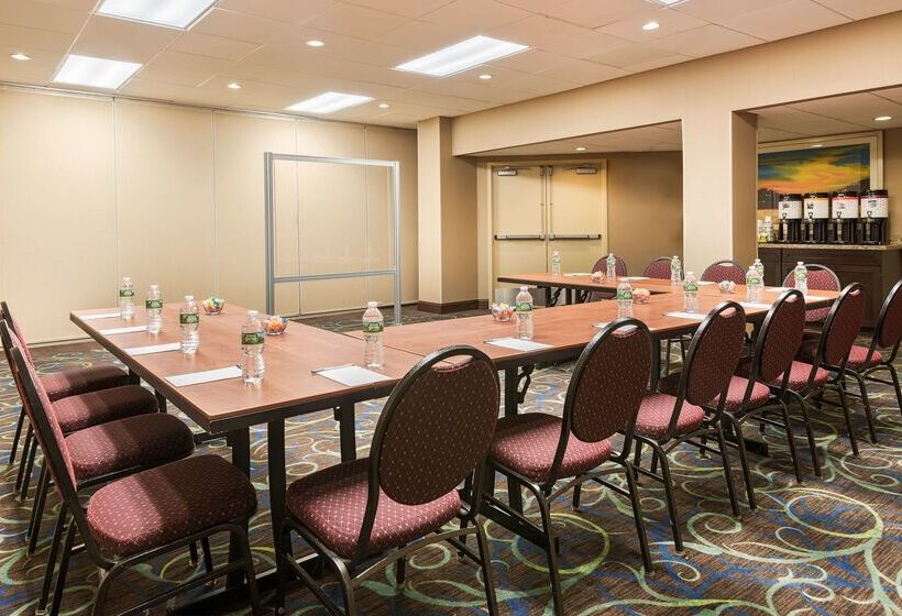 فندق Hampton Inn White Plains/tarrytown