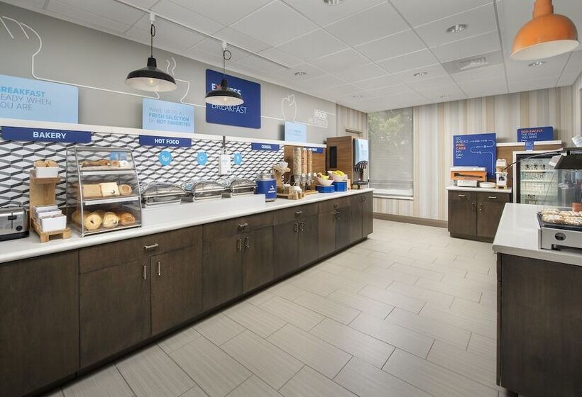 בית מלון כפרי Holiday Inn Express Boston North Woburn, An Ihg