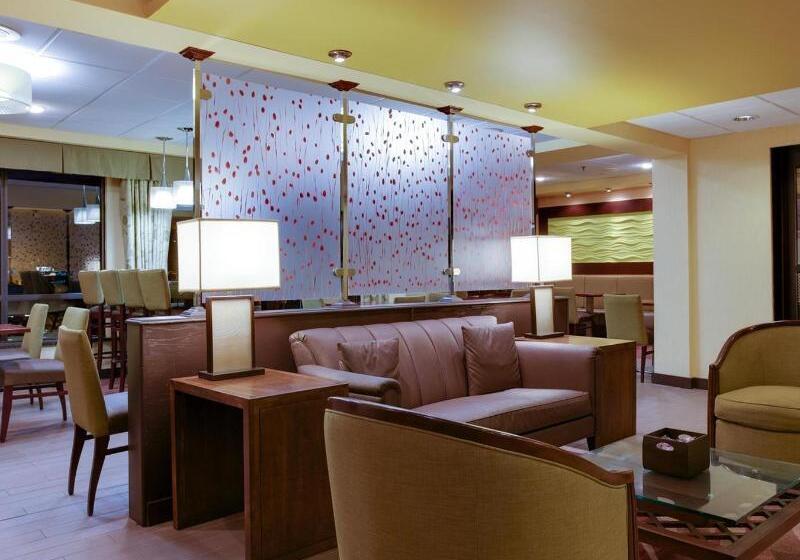 בית מלון כפרי Holiday Inn Express Voorhees/ Mt. Laurel, An Ihg