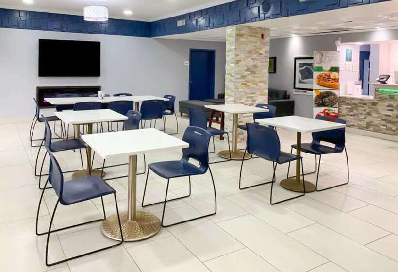 فندق Quality Inn Albany