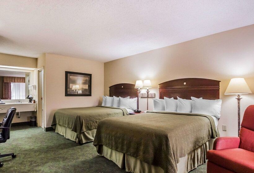 호텔 Quality Inn