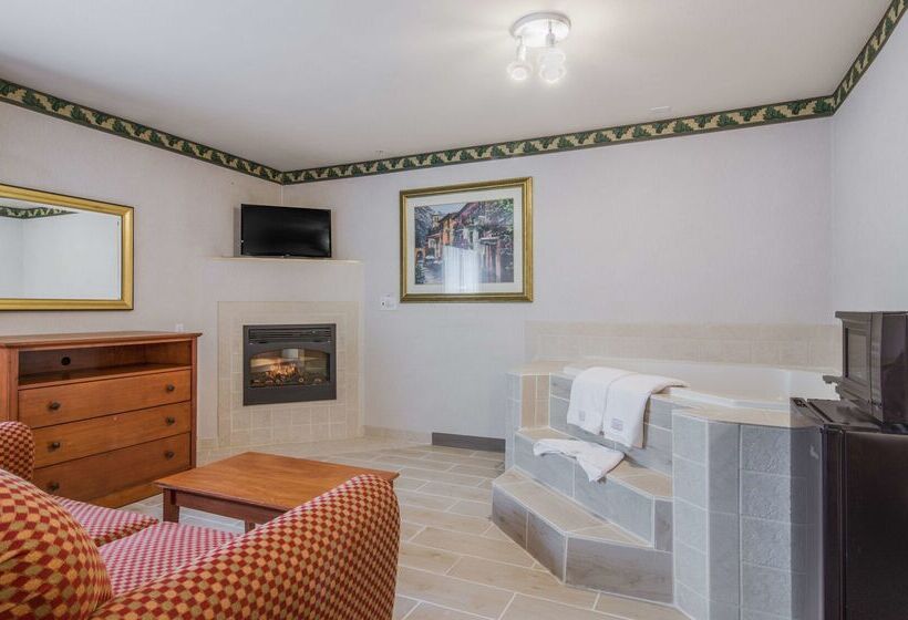 فندق Red Lion Inn & Suites Port Orchard