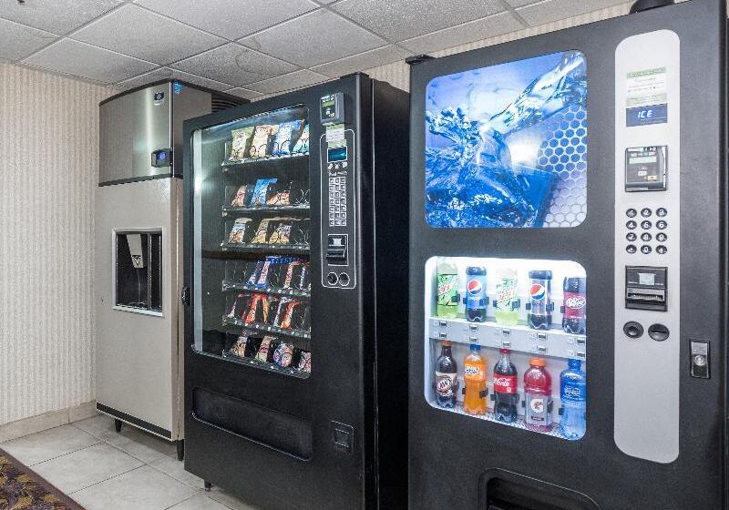 فندق Sonesta Essential Ames