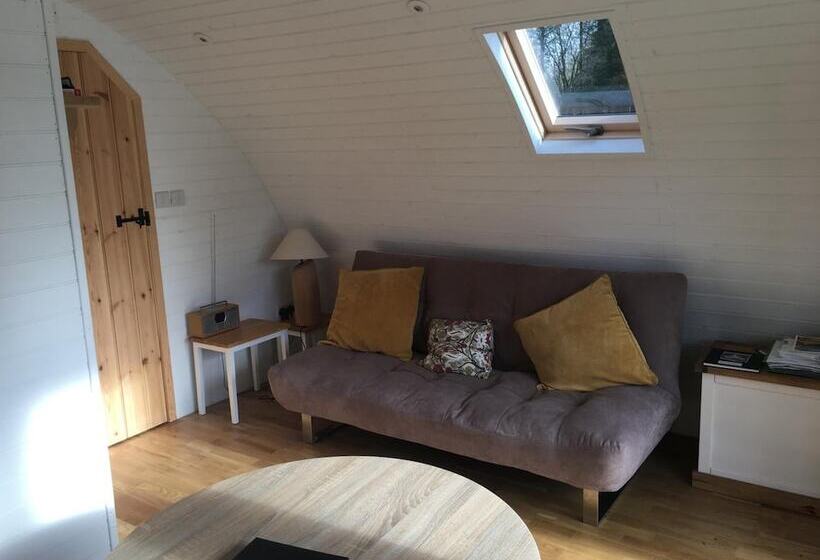 בית מלון כפרי Brynllwyd Glamping