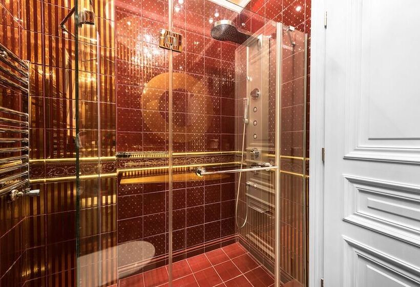 #luxlikehome   Aristotelous Grand View