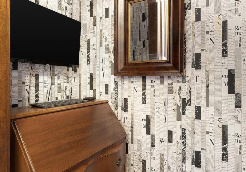 هتل Celeste Of St Paul