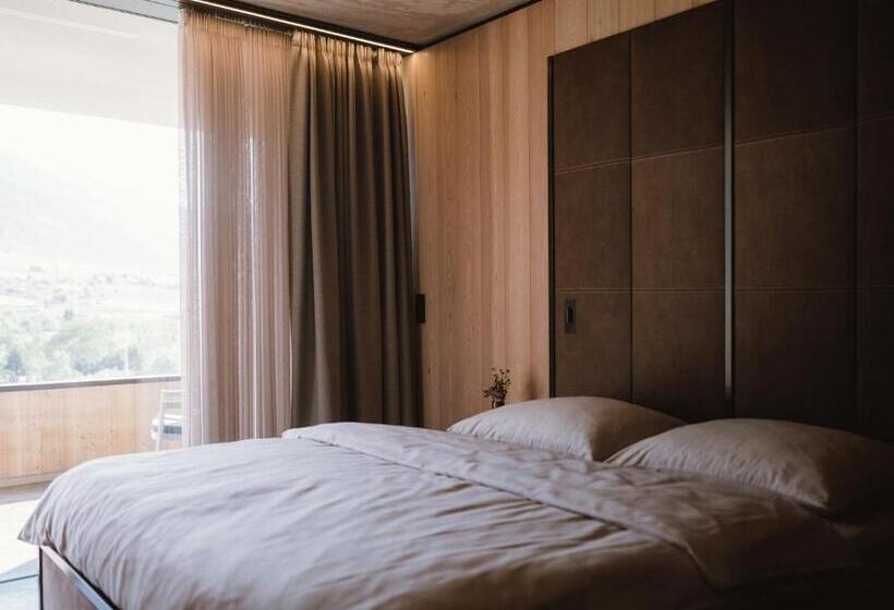 Отель Lindenhof Pure Luxury & Spa Dolcevita Resort