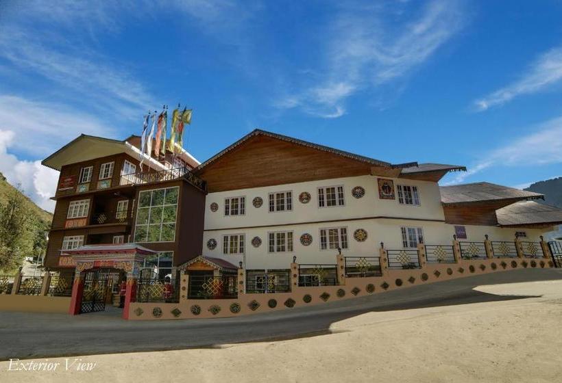 استراحتگاه Summit Khangri Karpo Retreat & Spa, Lachung