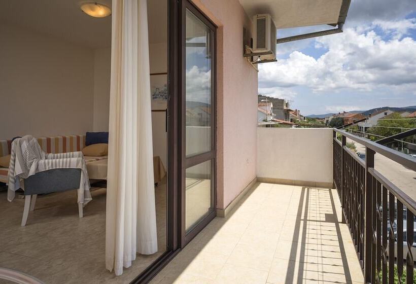Apartments Zlata