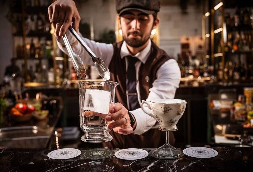 The Merchant Baku