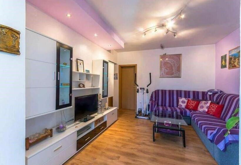 Apartment Nikolina