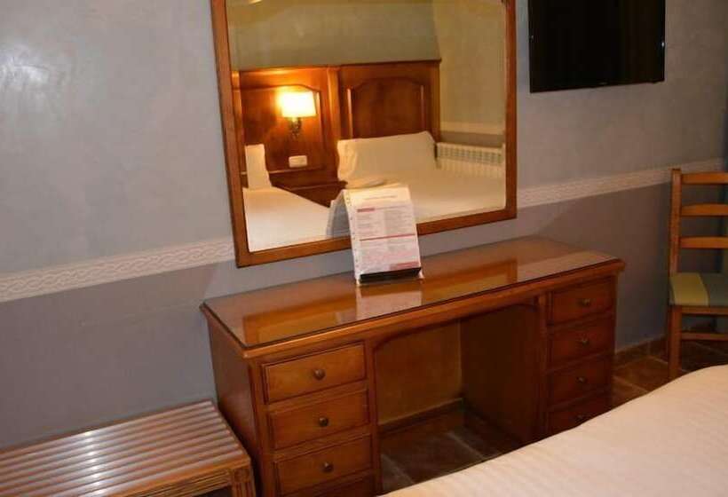 펜션 Hostal La Font