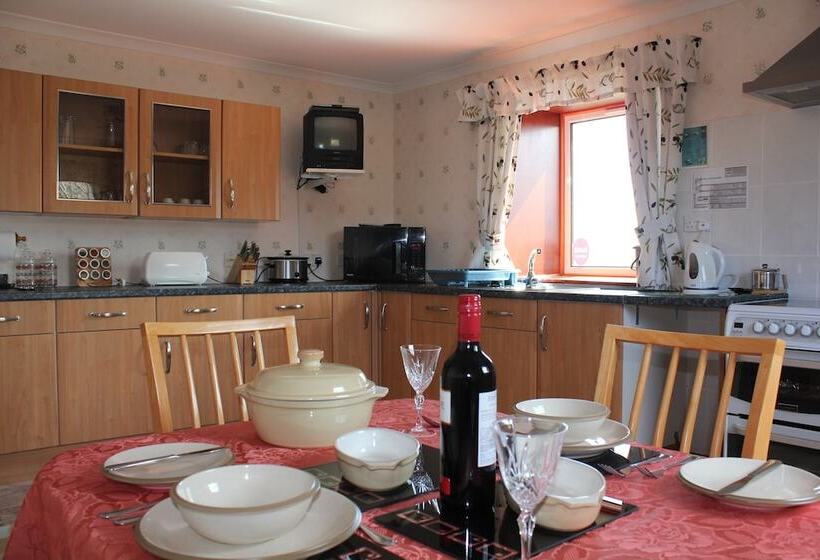Shiantview Cottage