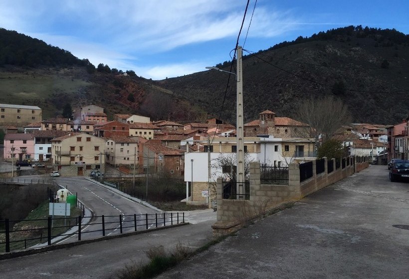 4 Bedrooms House At Noguera De Albarracin